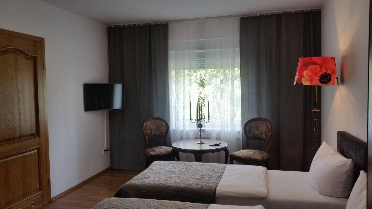 Monte Christo Apartment Miastko Exterior photo